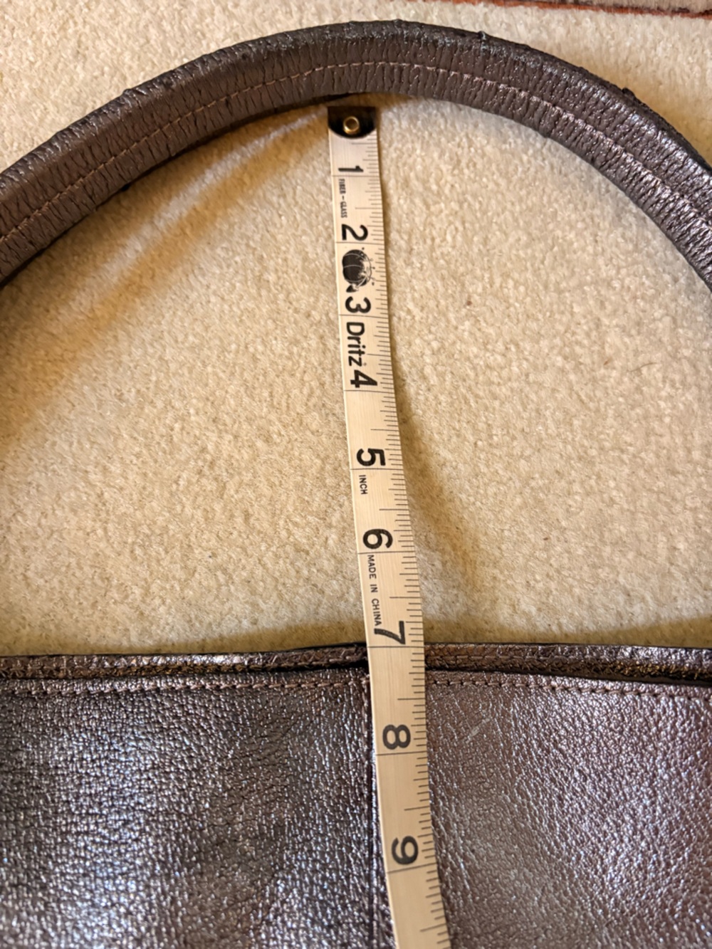 BURBERRY Silver Pebbled Leather Salisbury Hobo from Established 1856 Collection - Picture 8 of 16